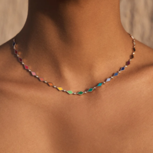 collier mosaïque multicolore or jaune