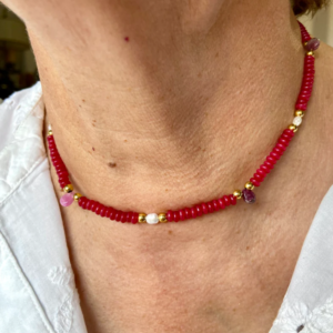 collier elena framboise