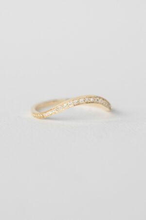 Bague Wave simple en diamants