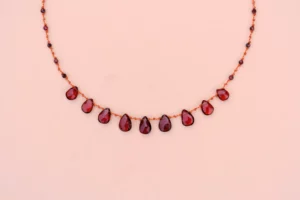 Collier '9 gouttes' Grenat