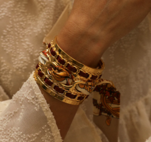 Grande Manchette Bordeaux