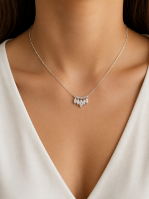 Collier 5  MARQUISES